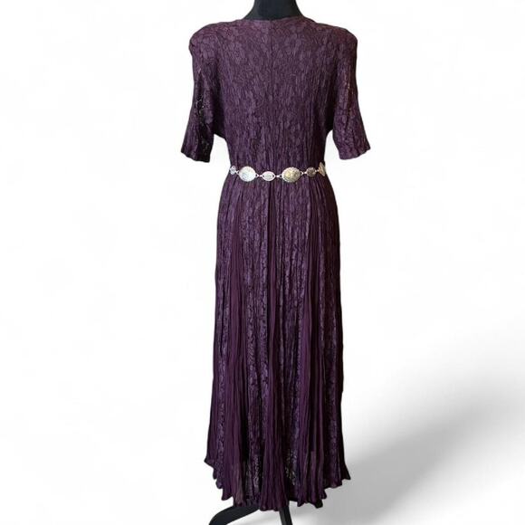 Nostalgia Purple Crinkle Lace Maxi Dress M Women’s M/L - Picture 4 of 8
